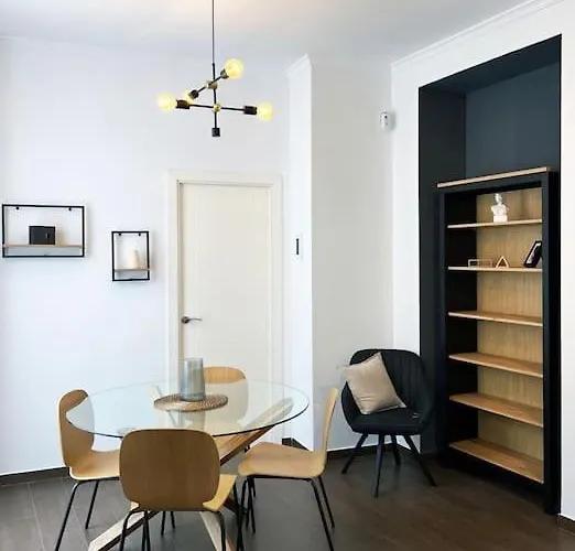 Casa Odisea Апартаменты Кадис